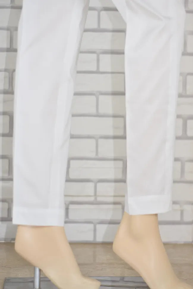 Signature Tapered Straight Leg Crepe Off White Pant /GCLP113