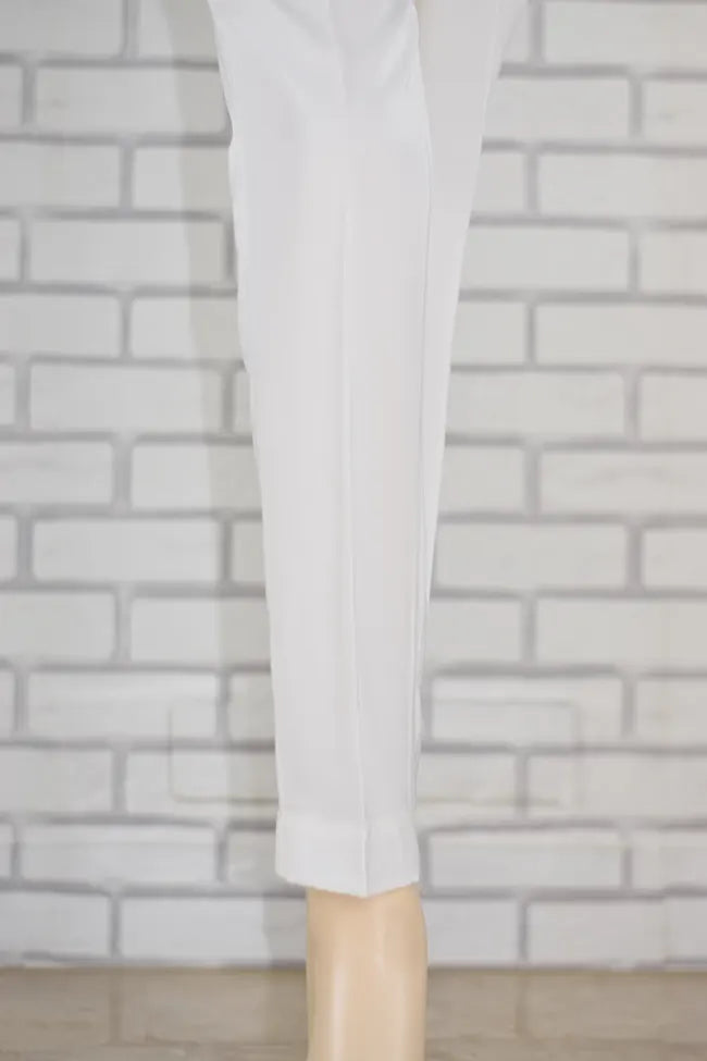 Signature Tapered Straight Leg Crepe Cream Pant/GCLP113