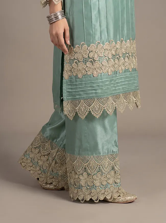Glacier Lace 2pc
